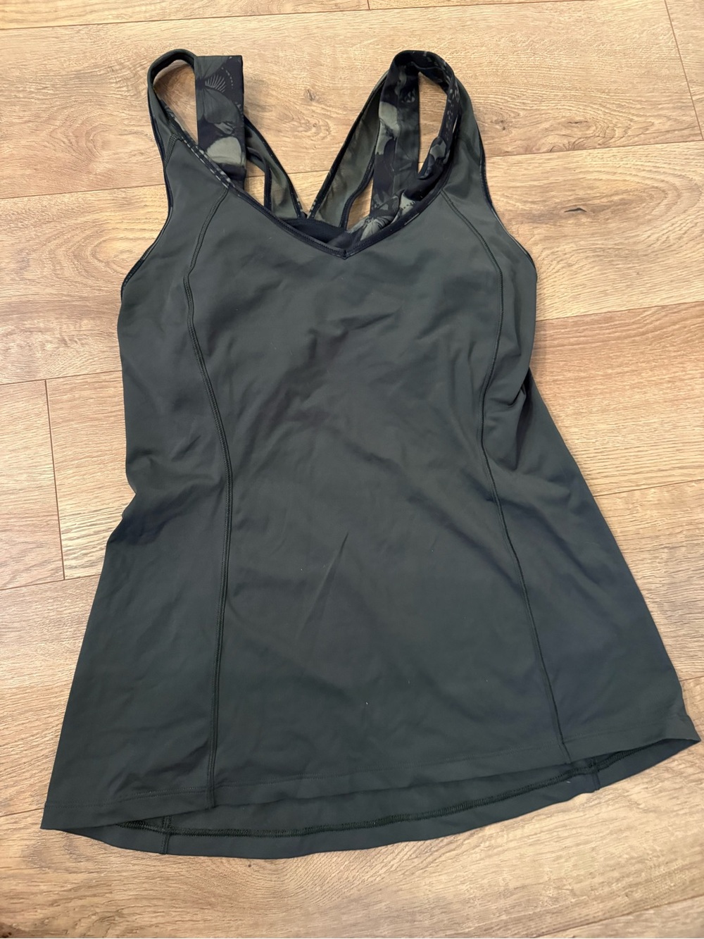 LULU LEMON; size 8; super cute; super comfy